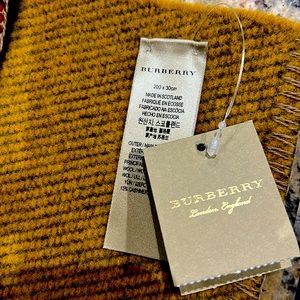 NEW Burberry women’s multicolor house checkered wool / cashmere scarf
